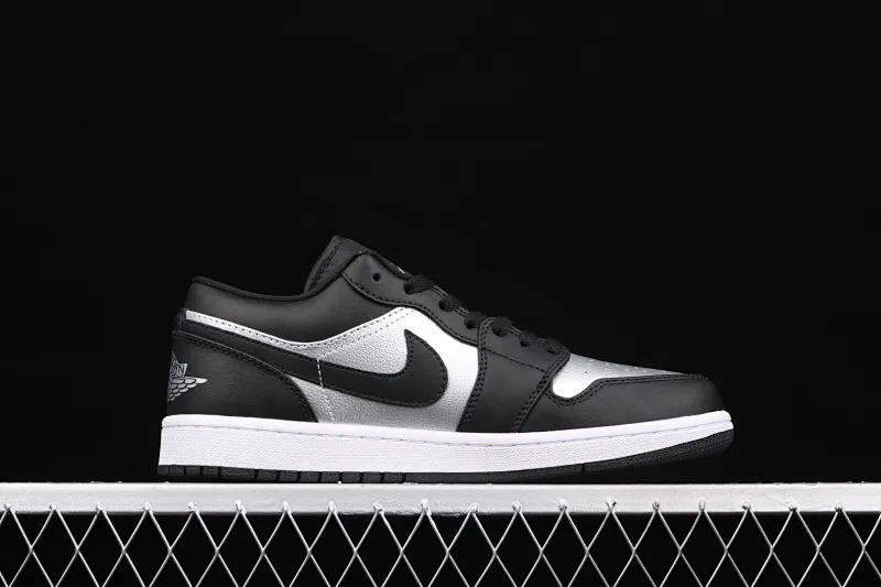 All categories Air Jordan Jordan series basketball shoes Air Jordan 1 Low X version Air Jordan 1 Low AJ1 Joe 1 low top black silver cultural and leisure sports shoes DA5551-001